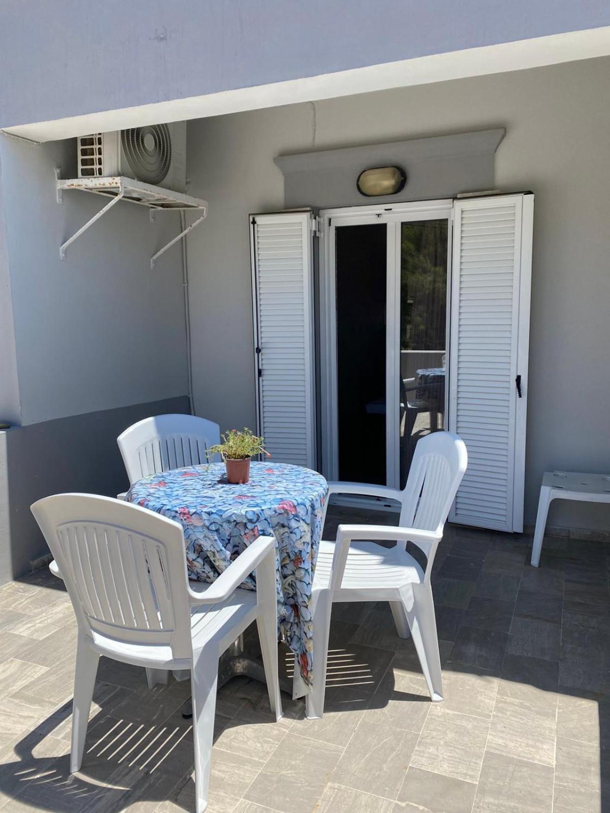 Voula Ilias Studios Panormos  Habitación foto